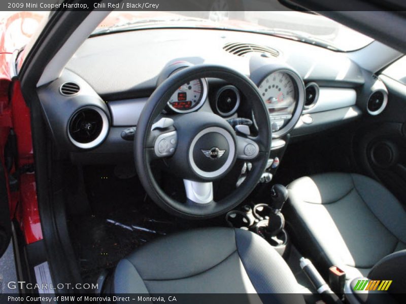 Chili Red / Black/Grey 2009 Mini Cooper Hardtop