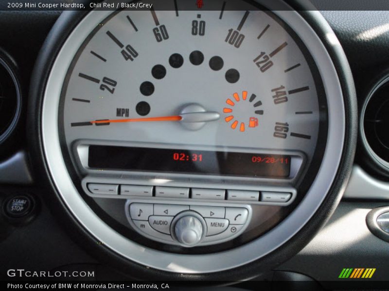 Chili Red / Black/Grey 2009 Mini Cooper Hardtop