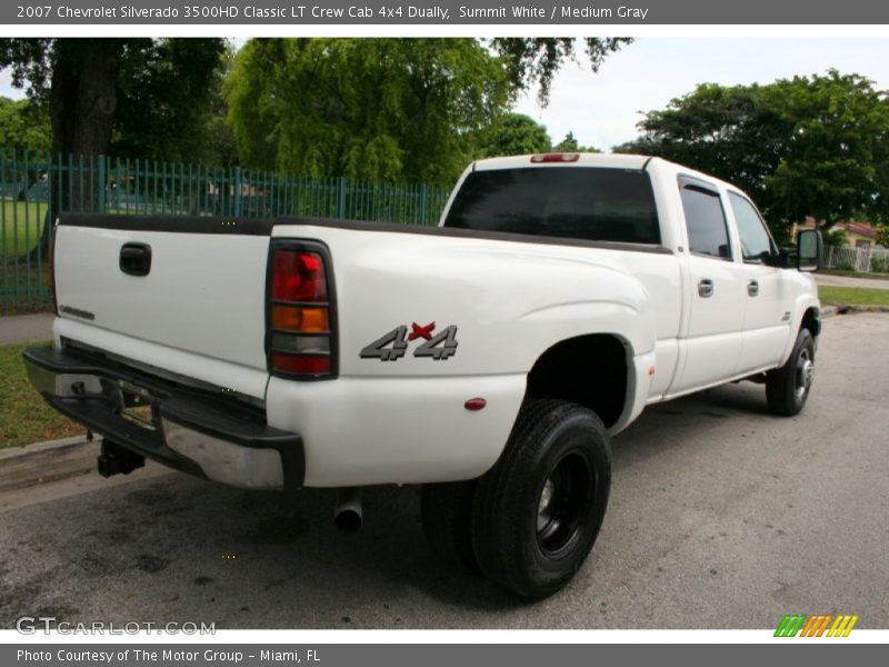 Summit White / Medium Gray 2007 Chevrolet Silverado 3500HD Classic LT Crew Cab 4x4 Dually