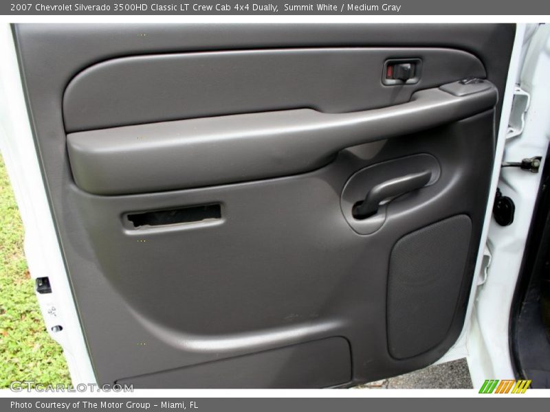 Summit White / Medium Gray 2007 Chevrolet Silverado 3500HD Classic LT Crew Cab 4x4 Dually