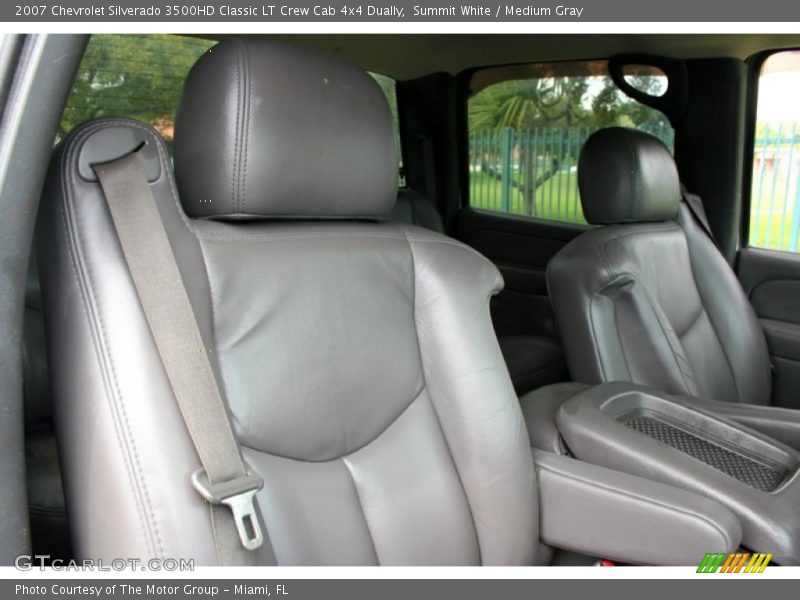 Summit White / Medium Gray 2007 Chevrolet Silverado 3500HD Classic LT Crew Cab 4x4 Dually