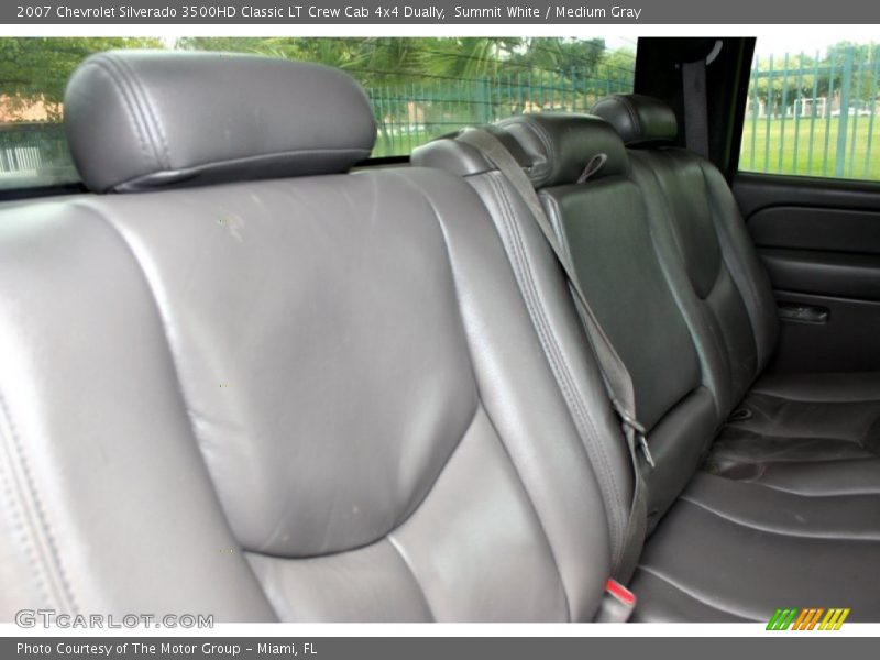 Summit White / Medium Gray 2007 Chevrolet Silverado 3500HD Classic LT Crew Cab 4x4 Dually