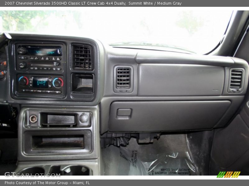 Summit White / Medium Gray 2007 Chevrolet Silverado 3500HD Classic LT Crew Cab 4x4 Dually