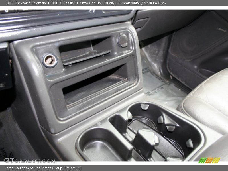 Summit White / Medium Gray 2007 Chevrolet Silverado 3500HD Classic LT Crew Cab 4x4 Dually