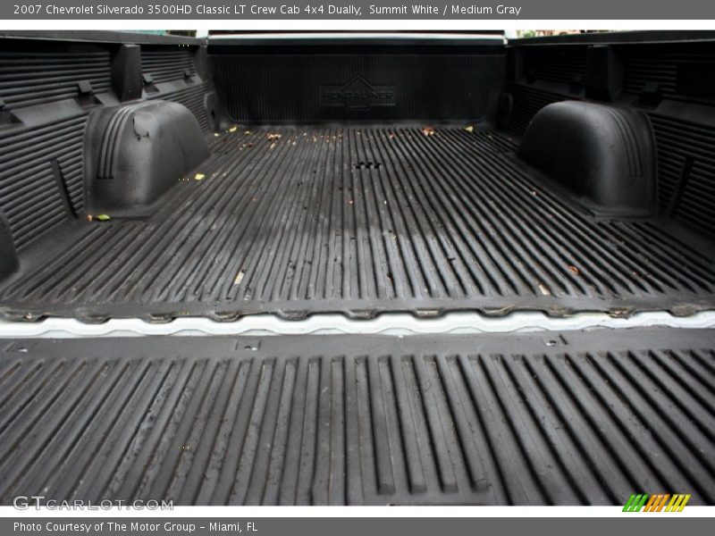Summit White / Medium Gray 2007 Chevrolet Silverado 3500HD Classic LT Crew Cab 4x4 Dually