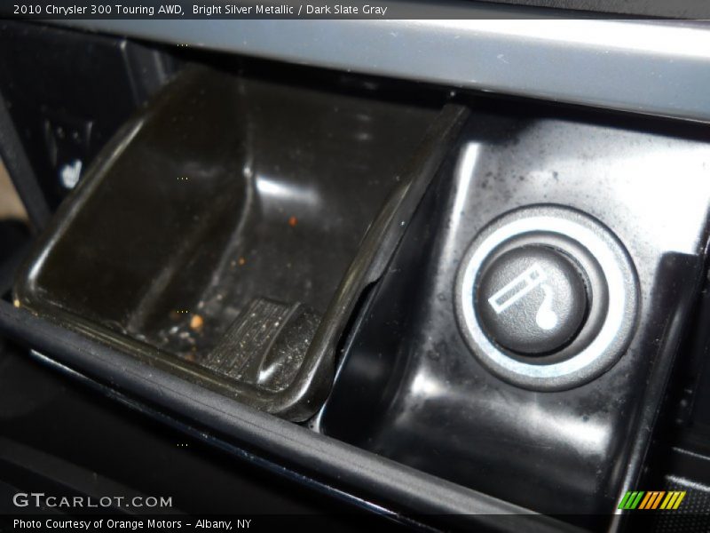 Bright Silver Metallic / Dark Slate Gray 2010 Chrysler 300 Touring AWD