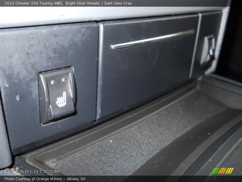 Bright Silver Metallic / Dark Slate Gray 2010 Chrysler 300 Touring AWD