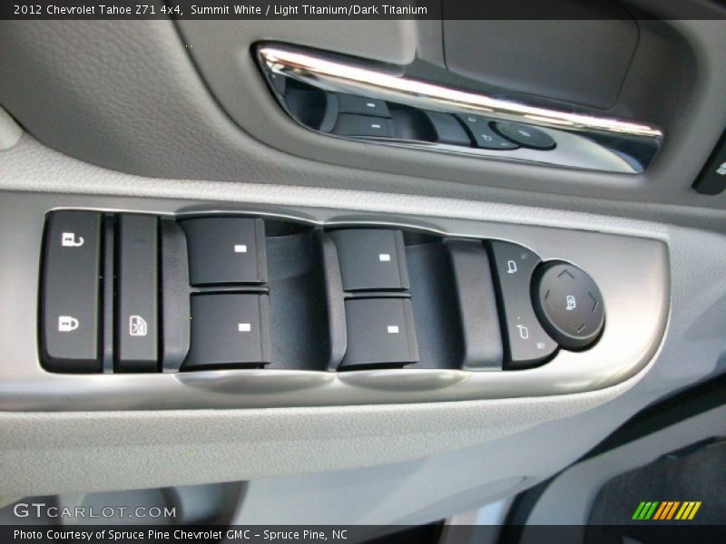 Controls of 2012 Tahoe Z71 4x4
