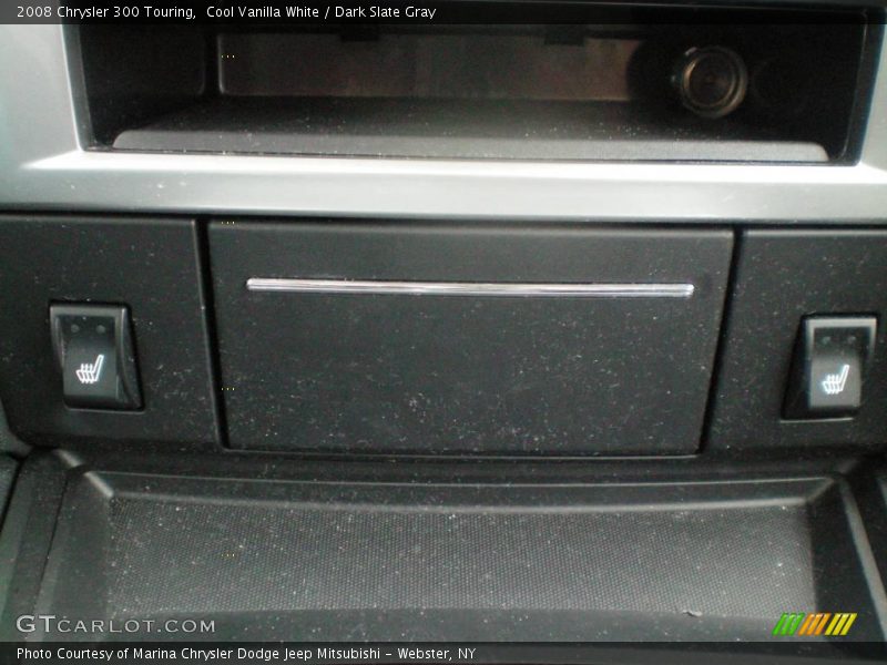 Cool Vanilla White / Dark Slate Gray 2008 Chrysler 300 Touring