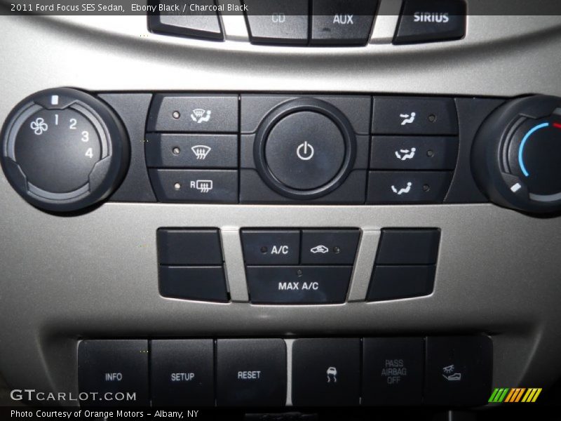Ebony Black / Charcoal Black 2011 Ford Focus SES Sedan