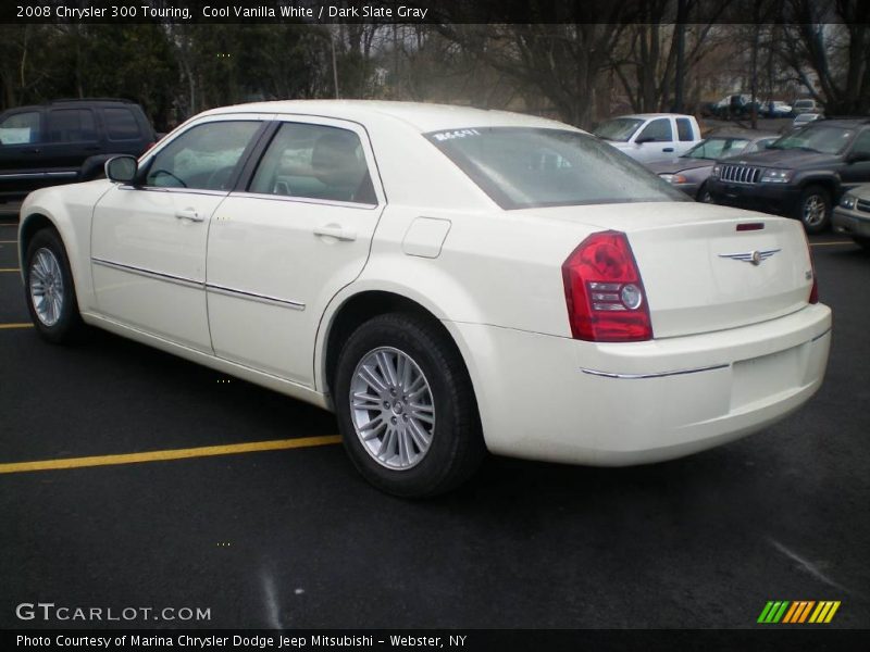Cool Vanilla White / Dark Slate Gray 2008 Chrysler 300 Touring