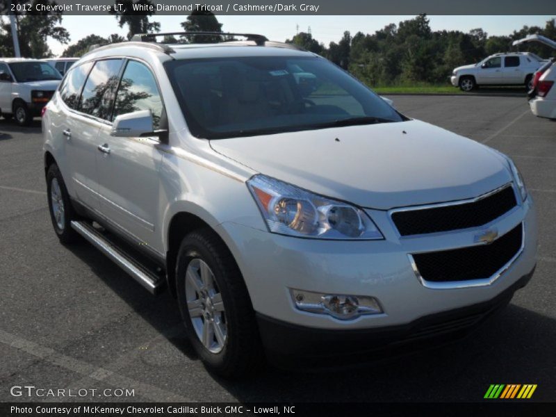 White Diamond Tricoat / Cashmere/Dark Gray 2012 Chevrolet Traverse LT