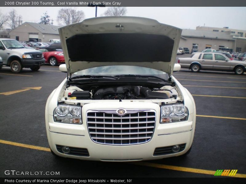 Cool Vanilla White / Dark Slate Gray 2008 Chrysler 300 Touring