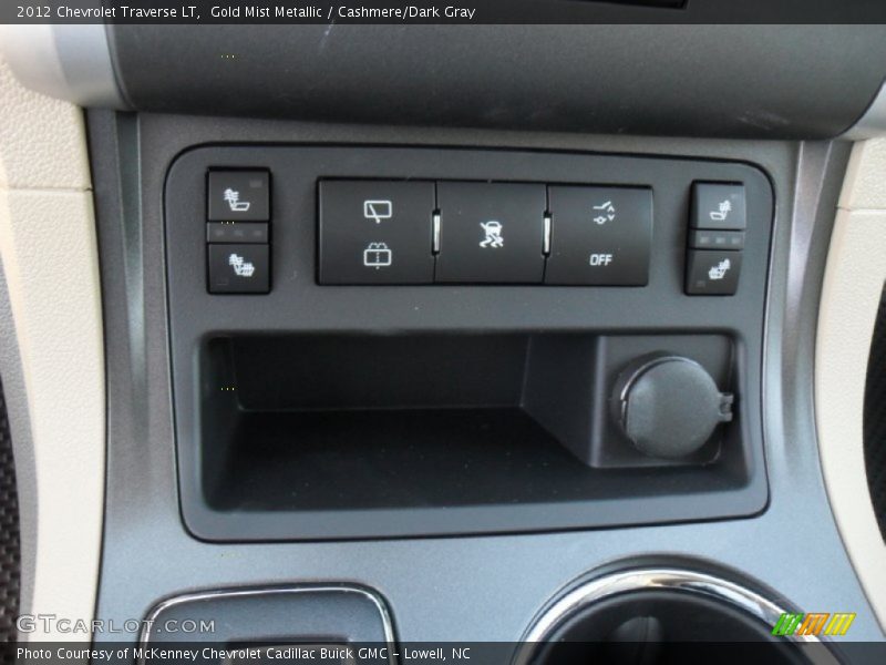 Gold Mist Metallic / Cashmere/Dark Gray 2012 Chevrolet Traverse LT