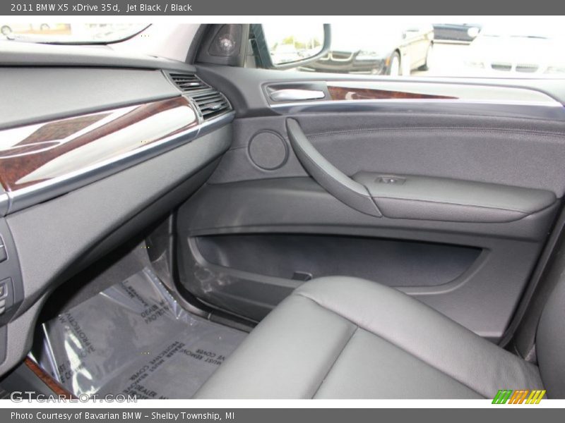 Jet Black / Black 2011 BMW X5 xDrive 35d