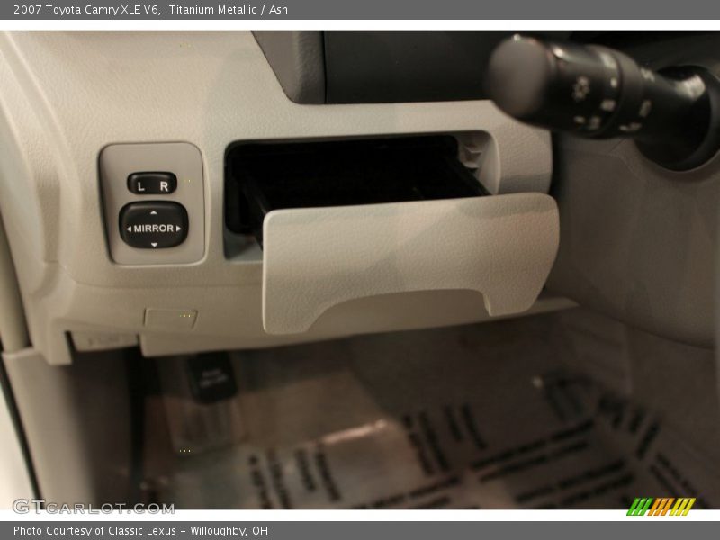 Titanium Metallic / Ash 2007 Toyota Camry XLE V6