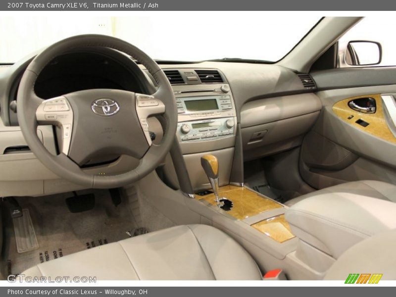 Titanium Metallic / Ash 2007 Toyota Camry XLE V6
