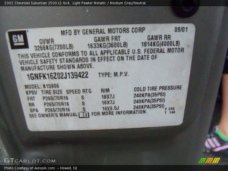 Info Tag of 2002 Suburban 1500 LS 4x4