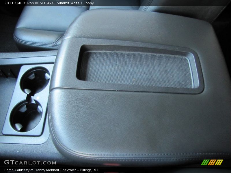 Summit White / Ebony 2011 GMC Yukon XL SLT 4x4