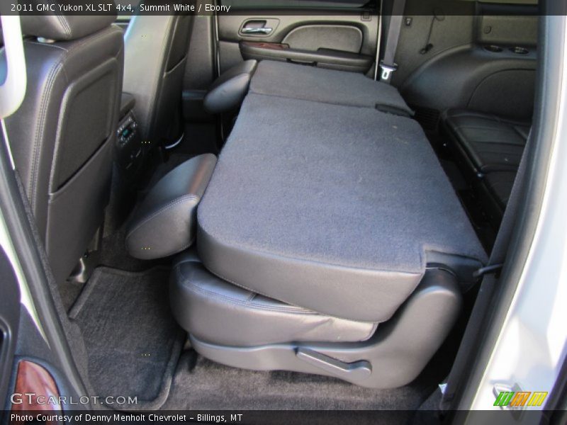 Summit White / Ebony 2011 GMC Yukon XL SLT 4x4