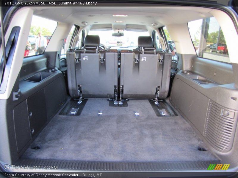  2011 Yukon XL SLT 4x4 Trunk