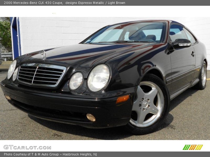 Front 3/4 View of 2000 CLK 430 Coupe