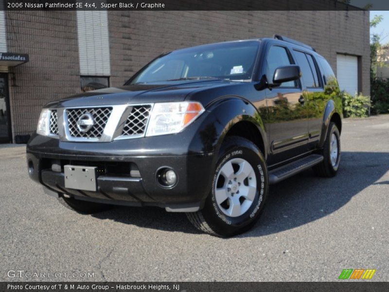 Super Black / Graphite 2006 Nissan Pathfinder SE 4x4