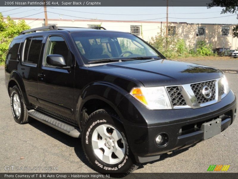 Super Black / Graphite 2006 Nissan Pathfinder SE 4x4