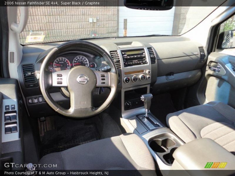 Super Black / Graphite 2006 Nissan Pathfinder SE 4x4