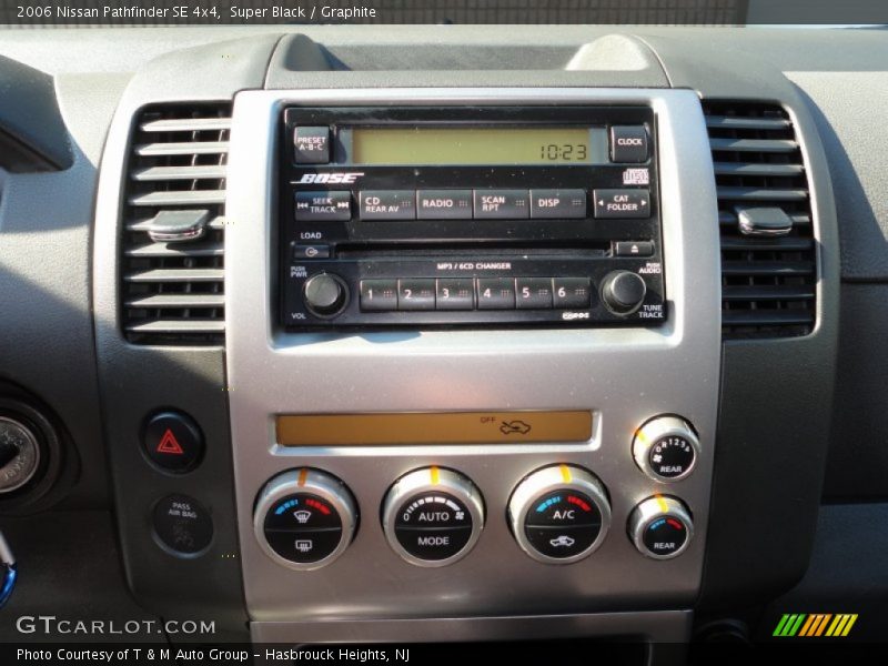 Super Black / Graphite 2006 Nissan Pathfinder SE 4x4