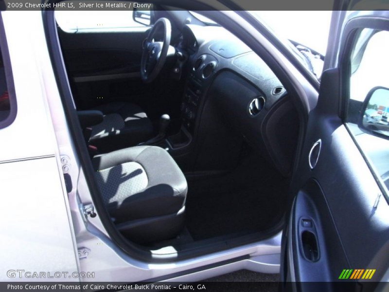 Silver Ice Metallic / Ebony 2009 Chevrolet HHR LS