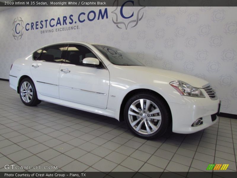 Moonlight White / Graphite Black 2009 Infiniti M 35 Sedan