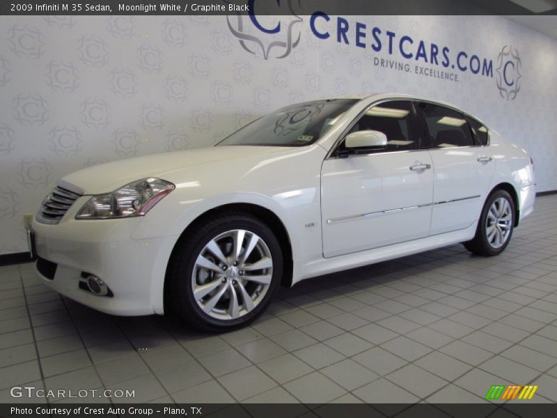 Moonlight White / Graphite Black 2009 Infiniti M 35 Sedan