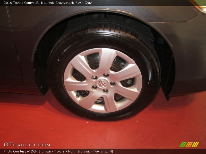Magnetic Gray Metallic / Ash Gray 2010 Toyota Camry LE