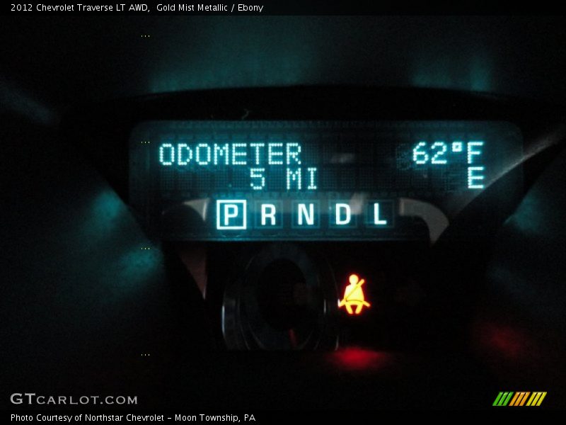 Gold Mist Metallic / Ebony 2012 Chevrolet Traverse LT AWD