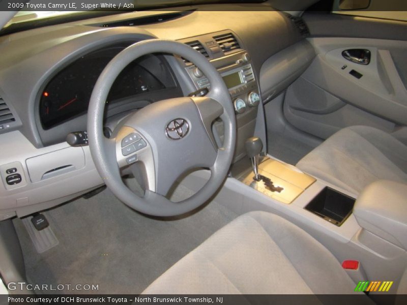 Super White / Ash 2009 Toyota Camry LE