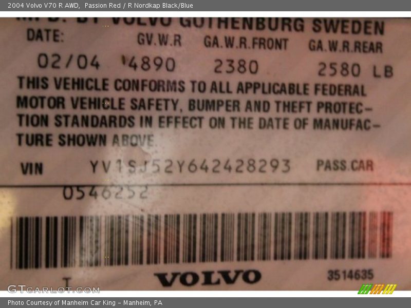 Passion Red / R Nordkap Black/Blue 2004 Volvo V70 R AWD