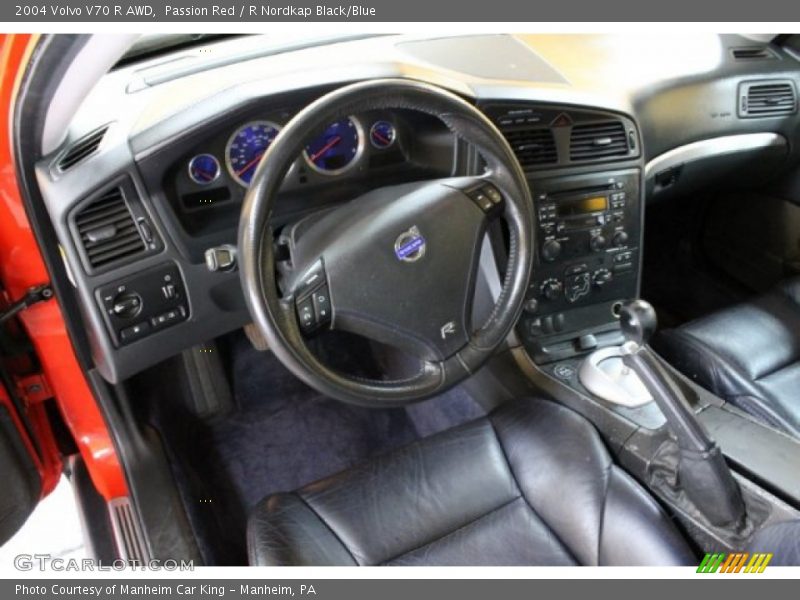  2004 V70 R AWD R Nordkap Black/Blue Interior