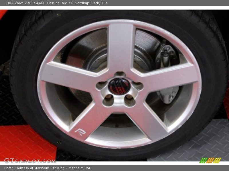  2004 V70 R AWD Wheel