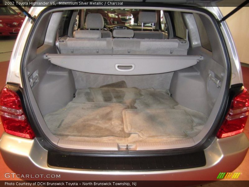 Millennium Silver Metallic / Charcoal 2002 Toyota Highlander V6