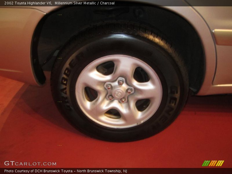 Millennium Silver Metallic / Charcoal 2002 Toyota Highlander V6