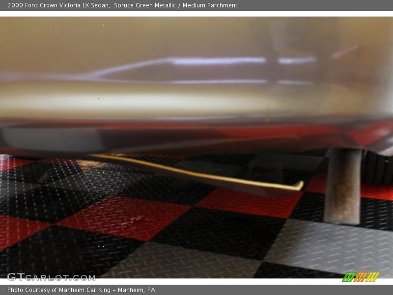 Spruce Green Metallic / Medium Parchment 2000 Ford Crown Victoria LX Sedan