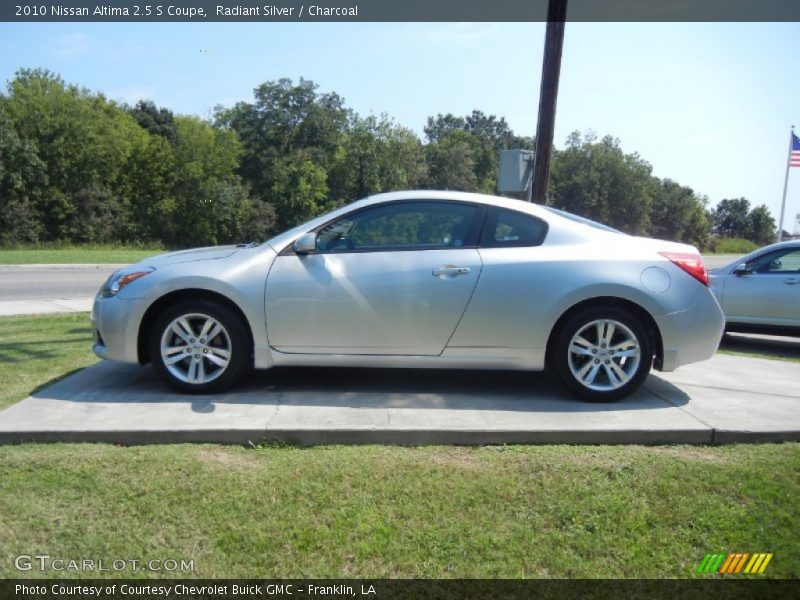 Radiant Silver / Charcoal 2010 Nissan Altima 2.5 S Coupe