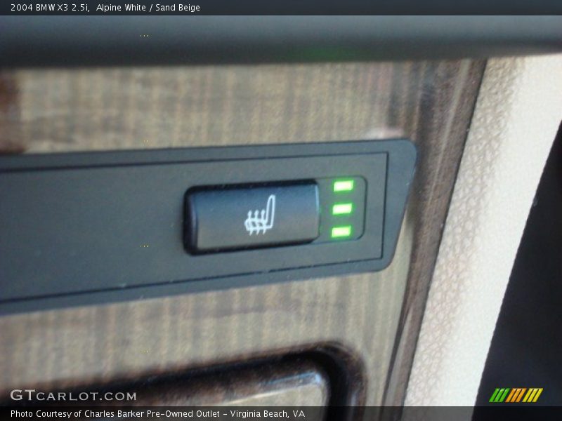 Alpine White / Sand Beige 2004 BMW X3 2.5i