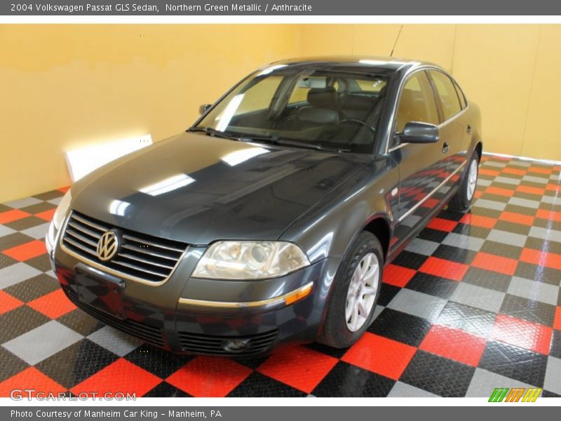 Northern Green Metallic / Anthracite 2004 Volkswagen Passat GLS Sedan