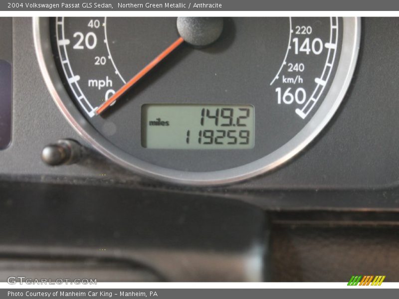 Northern Green Metallic / Anthracite 2004 Volkswagen Passat GLS Sedan