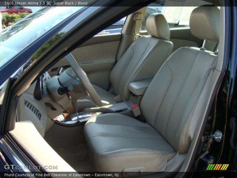 Super Black / Blond 2005 Nissan Altima 3.5 SE