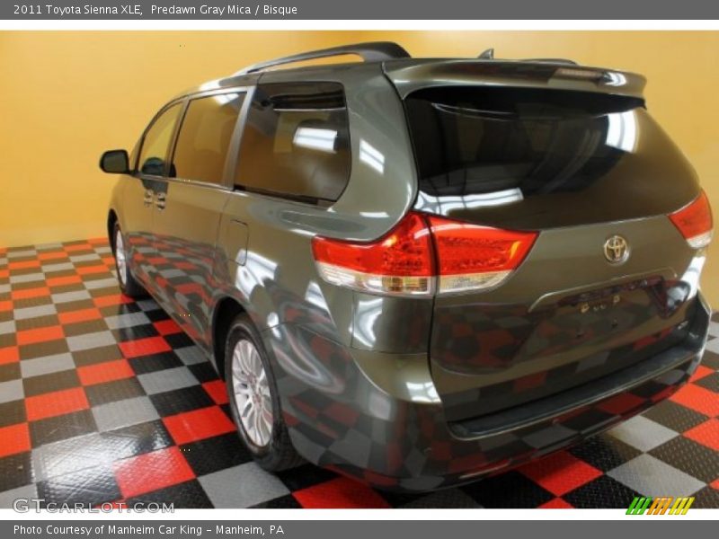 Predawn Gray Mica / Bisque 2011 Toyota Sienna XLE