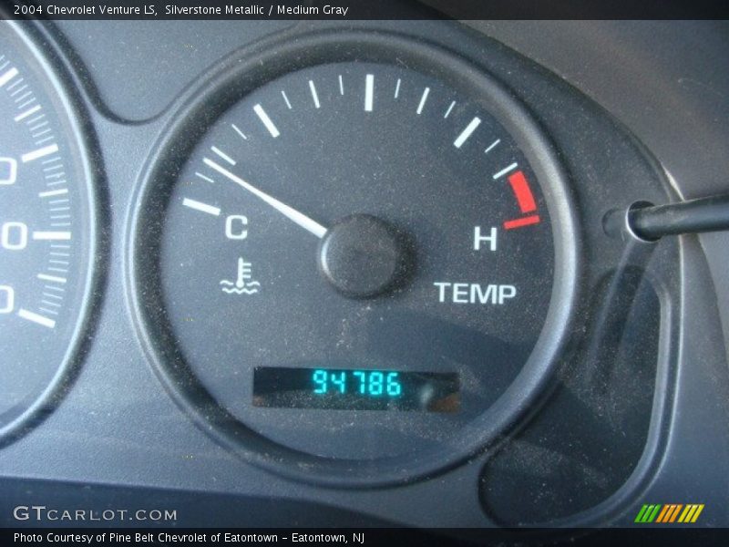 Silverstone Metallic / Medium Gray 2004 Chevrolet Venture LS