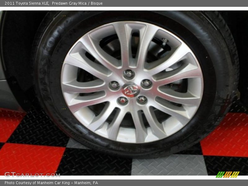 Predawn Gray Mica / Bisque 2011 Toyota Sienna XLE